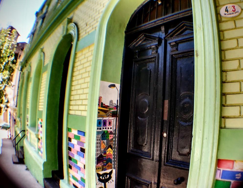 Hostel La Casa Piola Valparaíso Exterior foto